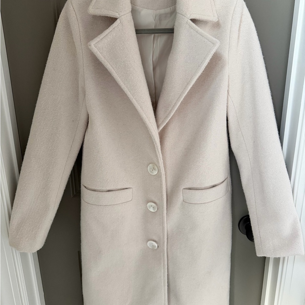 Elegant Cream Women's Coat